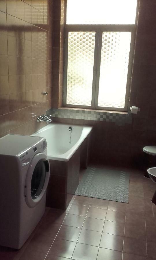 Hilda Vela Apartment พอดโกรา ภายนอก รูปภาพ
